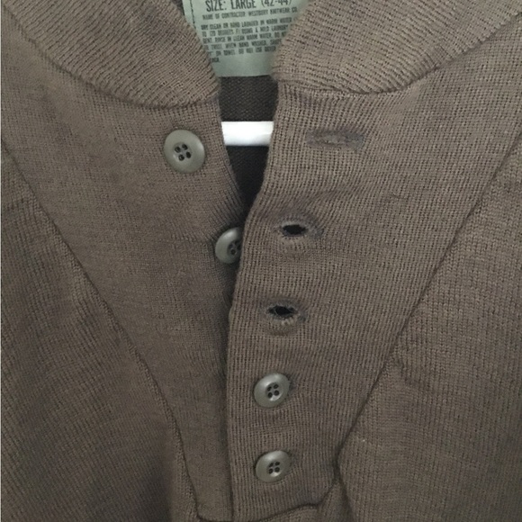 US military olive drab cold weather sweater size large 100% wool. - Picture 2 of 4